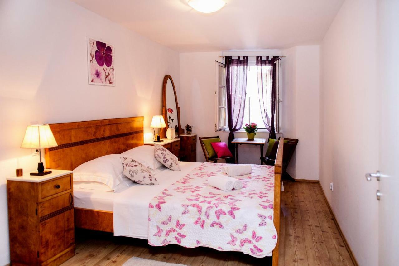 Apartment Peristil Cardo Split Eksteriør billede